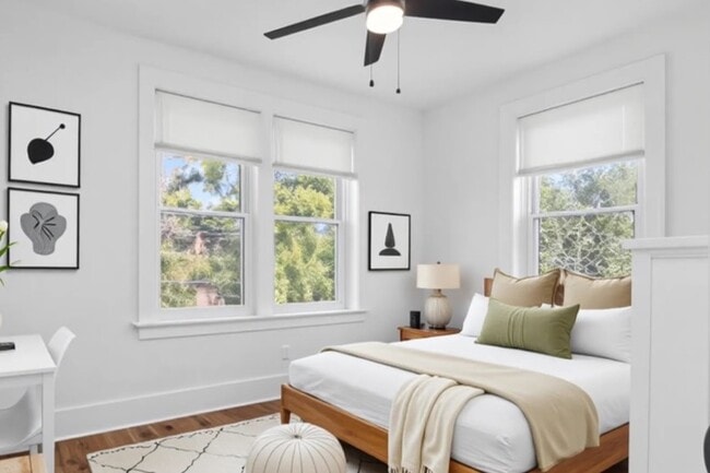 Building Photo - 721-725 Interdrive - Now Leasing for 2026/27