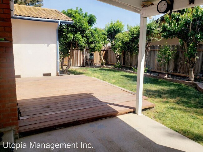 Foto del edificio - 3 br, 2 bath House - 790 Hillsdale Dr.