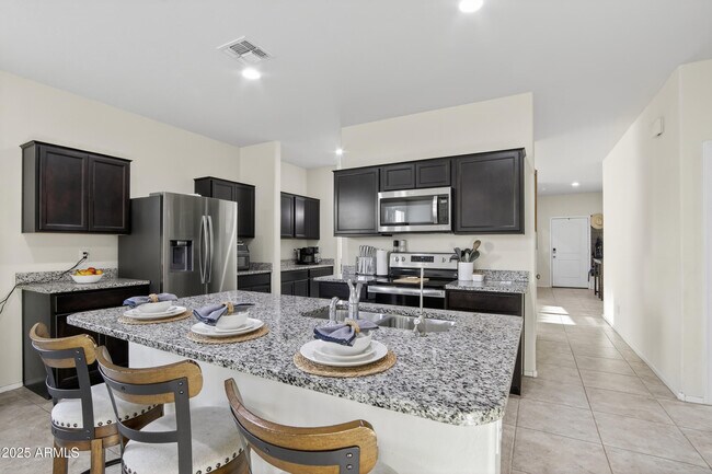 Foto del edificio - 10355 E Lupine Ln