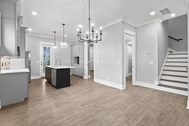 Building Photo - 1713 Double Oak Trl