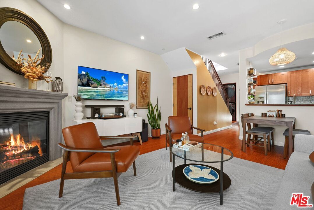 Foto principal - 5303 Satsuma Ave