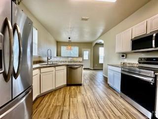 Foto del edificio - 12169 Thicket Bend Dr