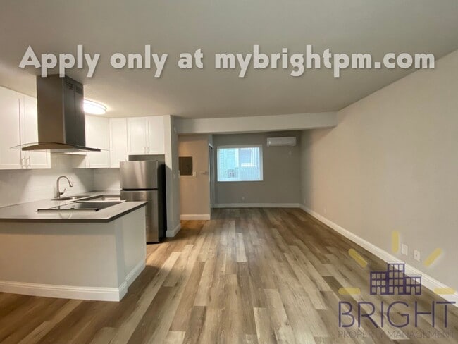 Building Photo - Fully remodeled studio apartment in gated ...