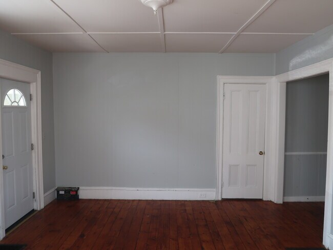 2nd View of Living Room - 456 Franklin St