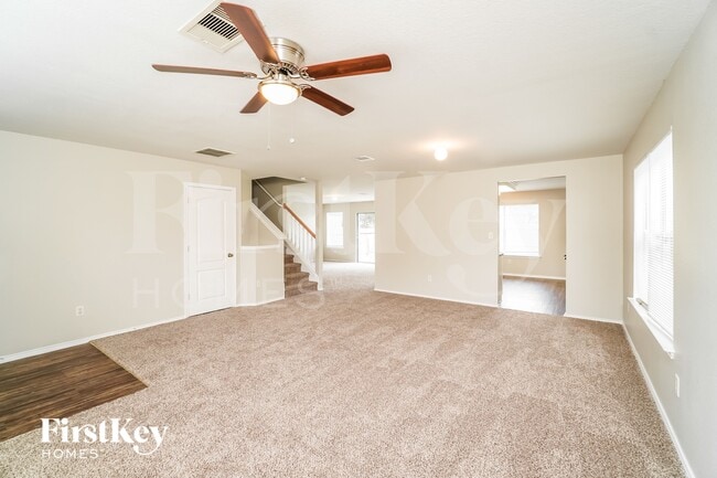 Building Photo - 6026 Ironmill Creek