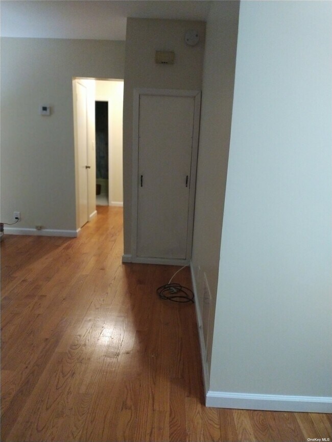 Foto del edificio - 135-22 223rd St