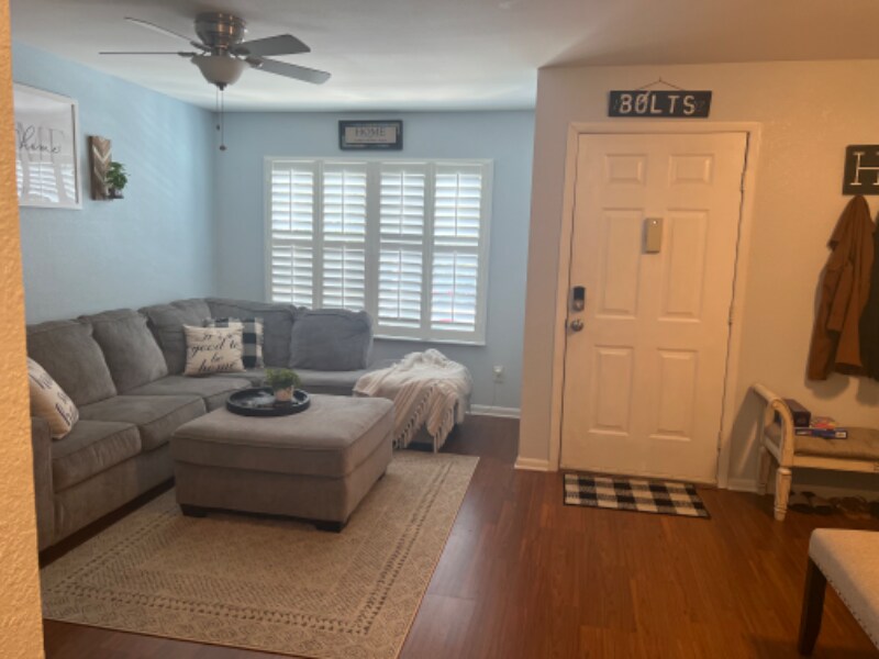 5440 S MacDill Ave Unit 3H, Tampa, FL 33611 Condo for Rent in Tampa