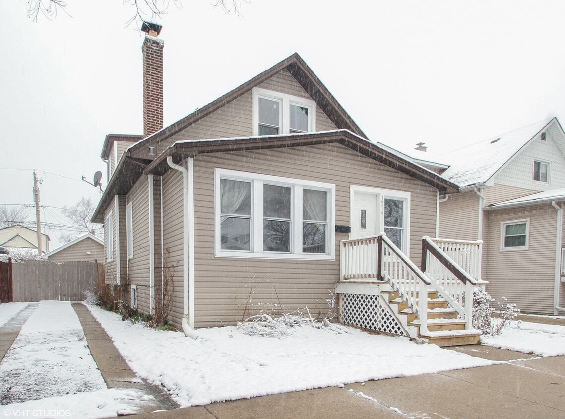 Primary Photo - 3514 N Natchez Ave