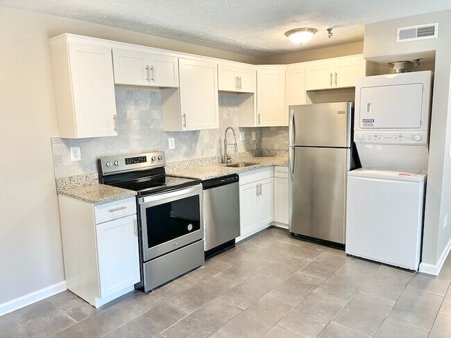 Foto del edificio - 1000 Parkvale Ct