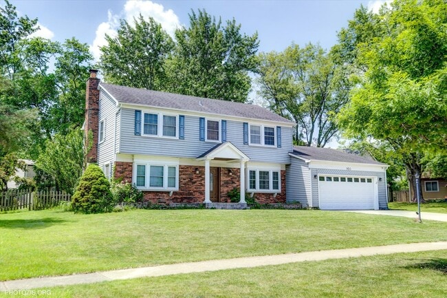 Building Photo - 950 Belmar Ln