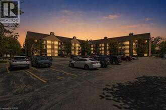 Building Photo - 15 Hofstetter Ave