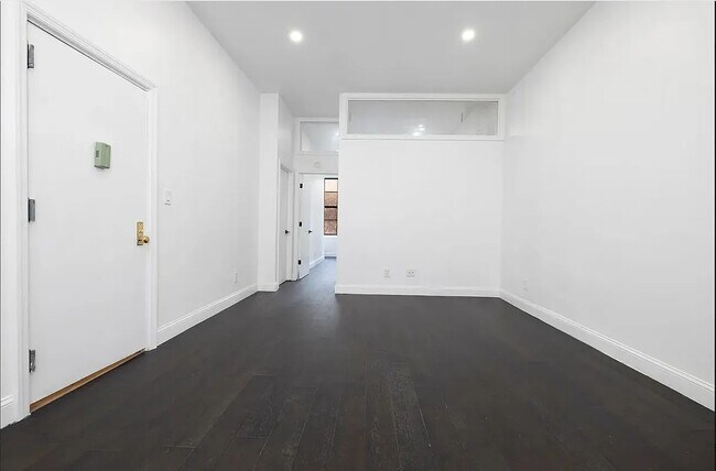 Building Photo - 237 West 72nd Street
