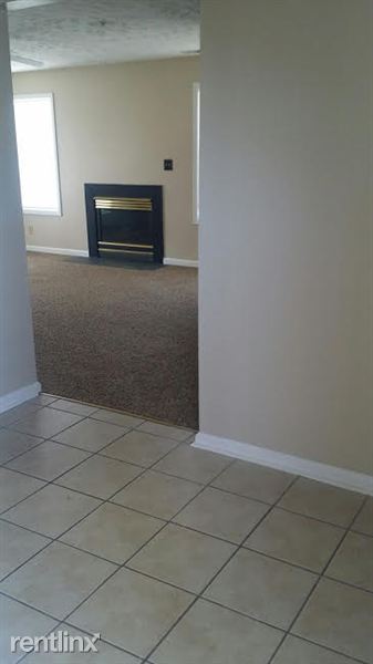 Building Photo - 264 Waterdown Dr