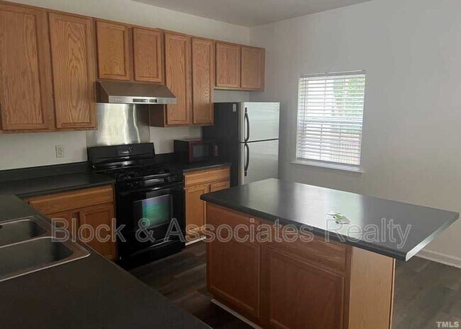 Foto del edificio - 2910 Barrymore St