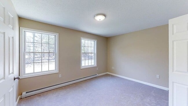 Building Photo - 107 Stafford Rd
