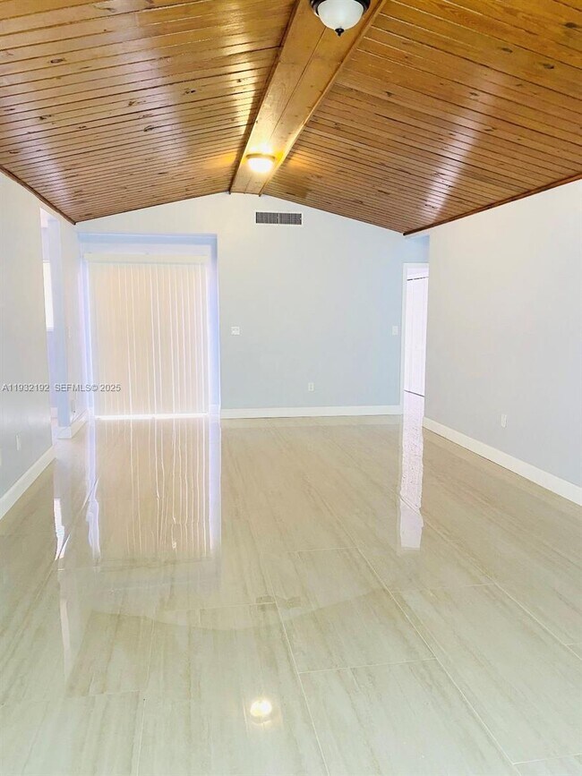 Foto del edificio - 16891 SW 92nd Ct