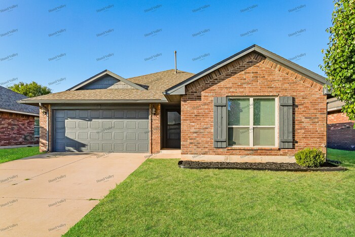Photo - 1225 Hickory Creek Dr (Yukon, OK)