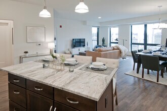 Avidor Glenview 55+ Active Adult Apartment... photo'