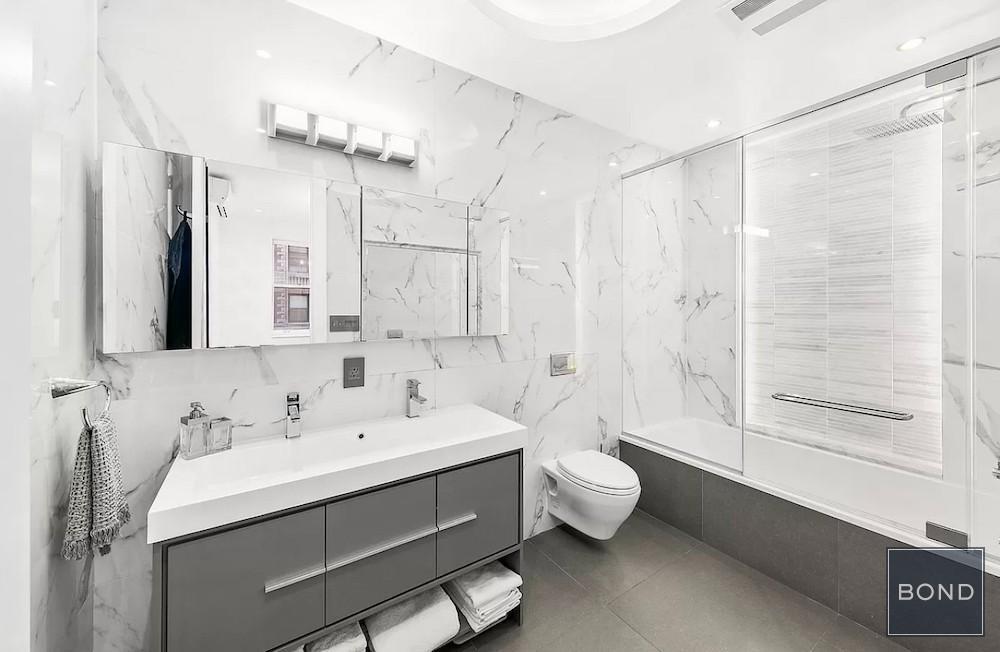 Foto principal - 9 E 16th St