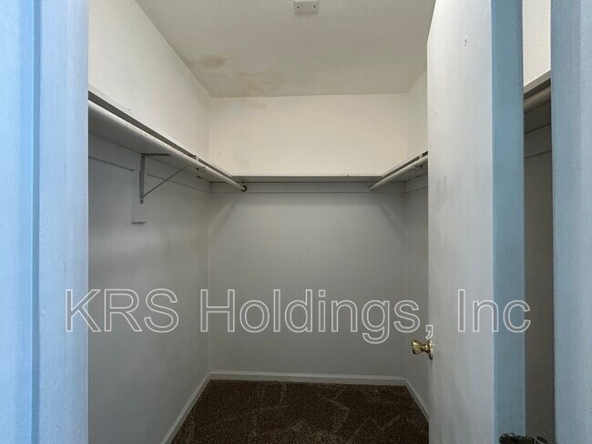 Foto del edificio - 284 Burnetts Way