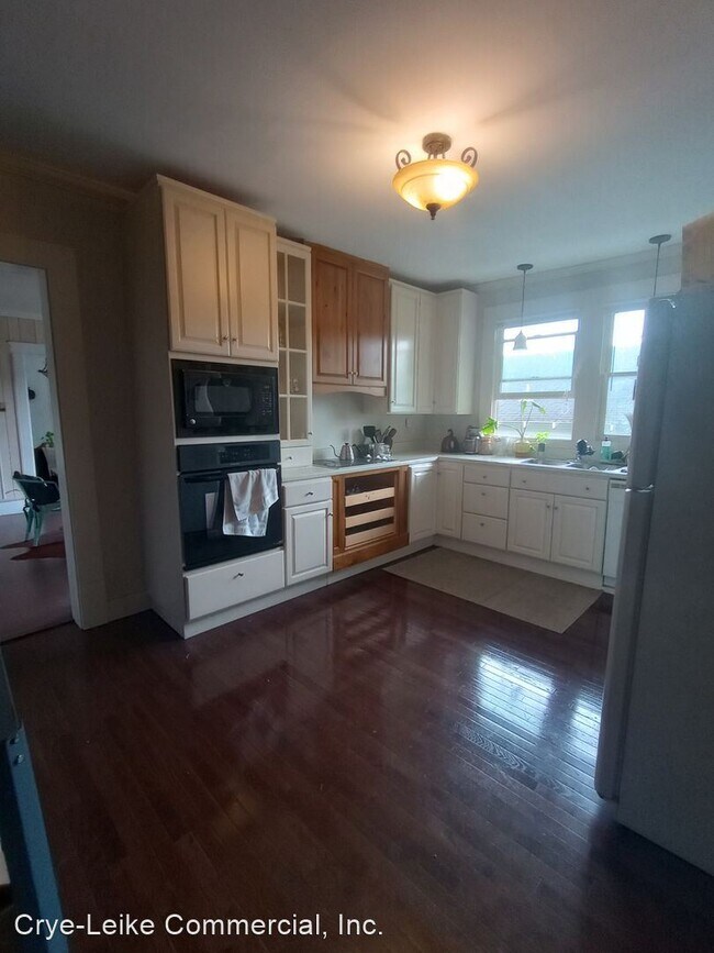 Building Photo - 3 br, 1 bath House - 1706 Bennett Avenue