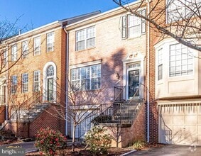 Building Photo - 6204 Windham Hill Run