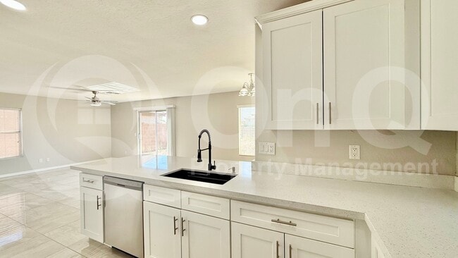 Foto del edificio - 11215 W Heatherbrae Dr