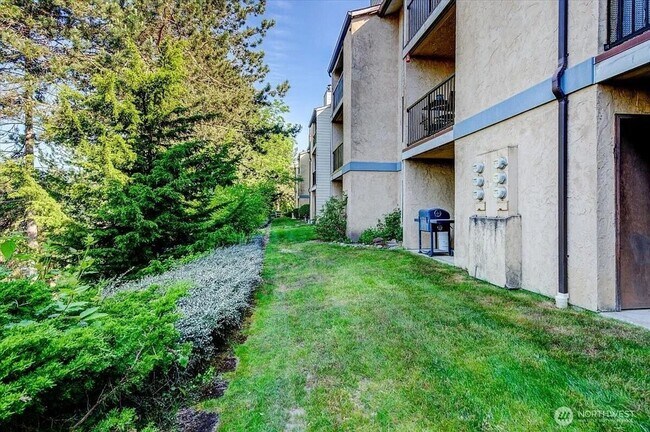 Foto del edificio - Cozy 1 bedroom in the heart of Kingsgate neighborhood