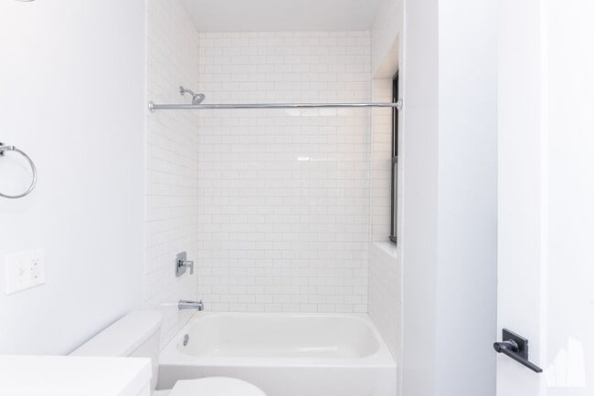 Building Photo - 3401 W Fullerton Ave