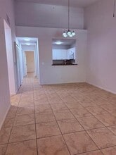 Building Photo - 2941 Riverside Dr
