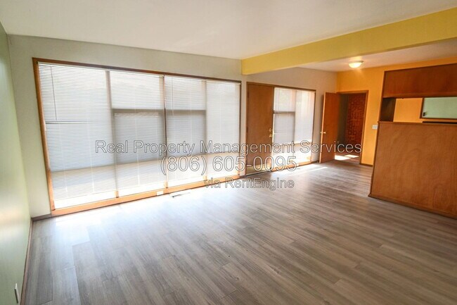 Building Photo - 2405 46th St