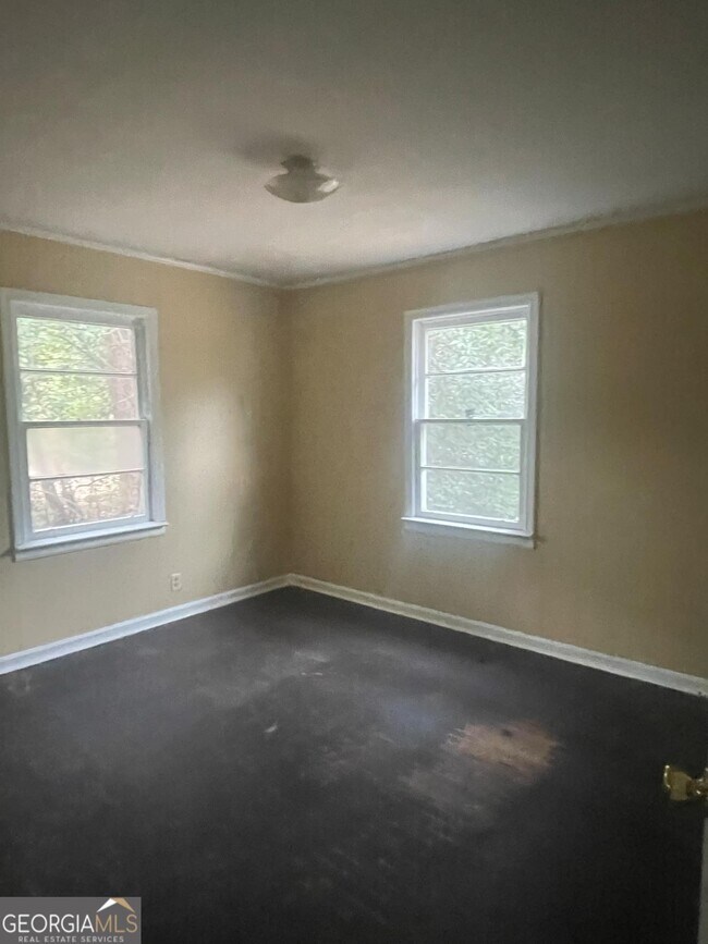 Foto del edificio - 211 Poplar St