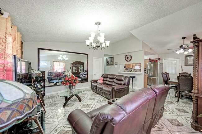 Building Photo - 10609 Turner Dr