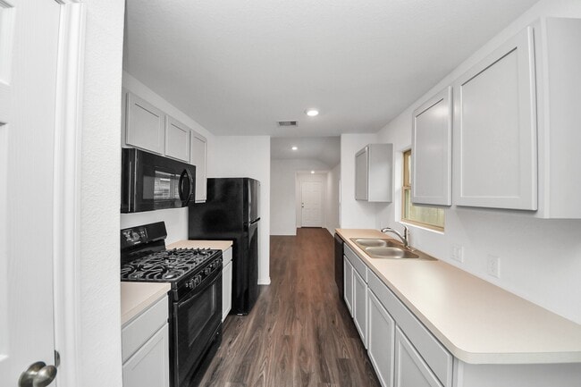 Building Photo - 32615 Orchard Haze Dr