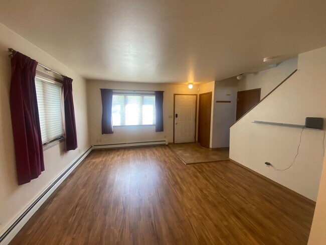 Foto del edificio - 708 Perry St