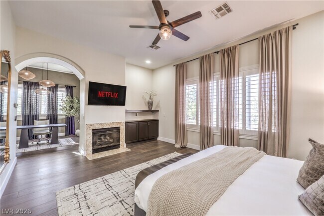 Foto del edificio - 7520 Captains Harbor Dr