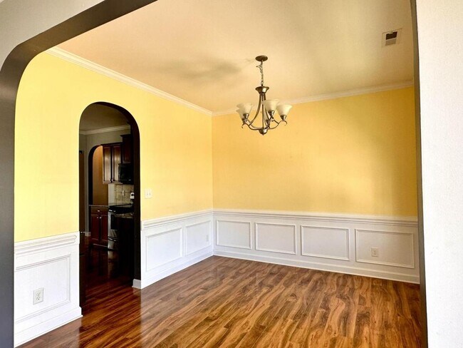 Foto del edificio - 6008 Crown Ridge Ct