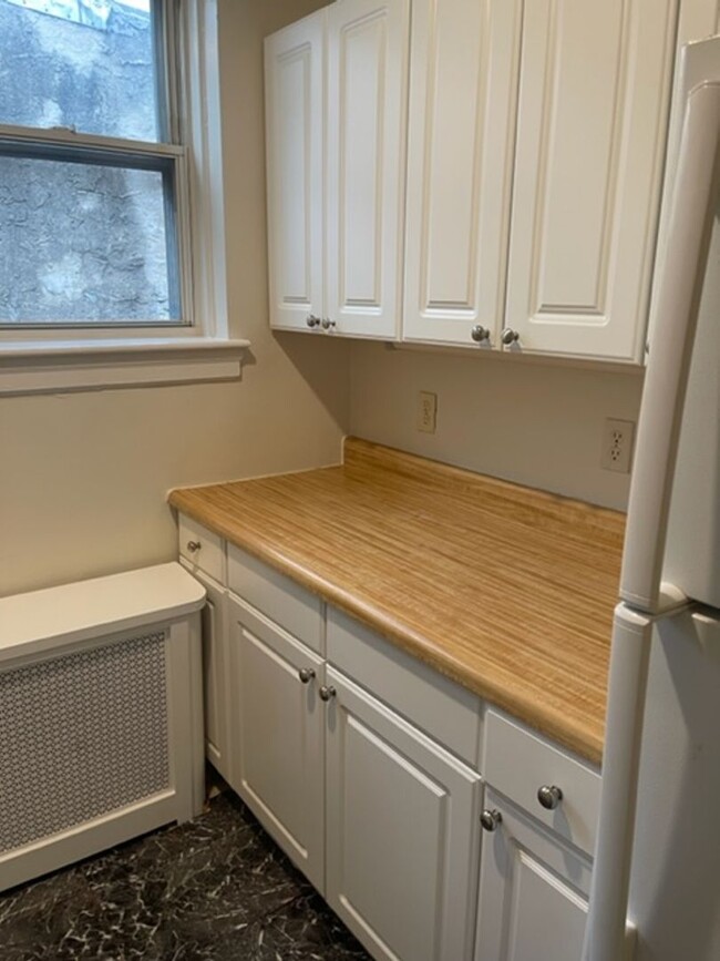Foto del edificio - Fantastic Frankford Newly Renovated 1 Bedr...