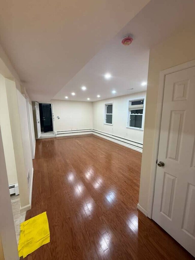 Foto del edificio - 67-06 171st St