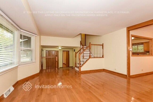 Foto del edificio - 410 Langford Dr