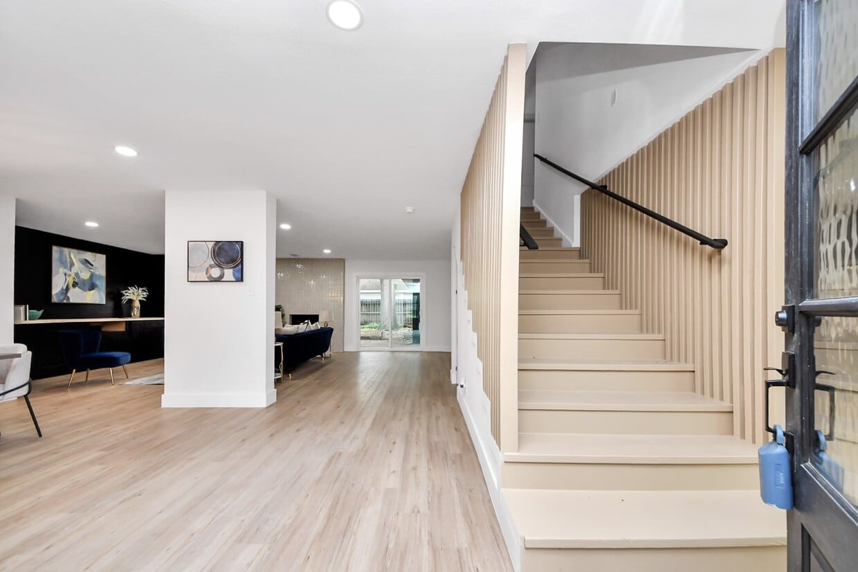 Foto principal - 5614 Oakhaven Ln
