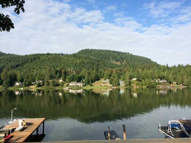 Foto del edificio - 18948 Sulfur Springs Rd