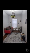 Building Photo - 2077 Rue Tupper