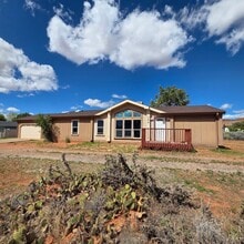 Building Photo - 1374 S Ford Dr