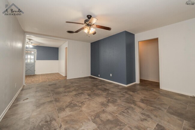 Building Photo - 109 Highland Dr