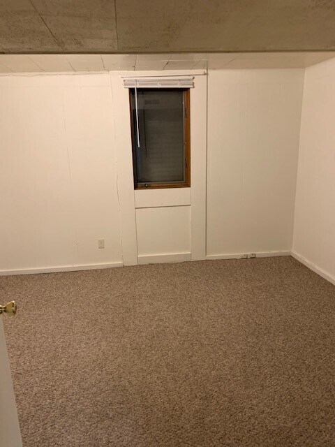Building Photo - 568 Mankato