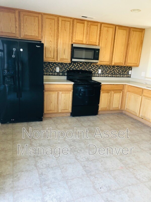 Foto del edificio - 832 Sunrise Dr