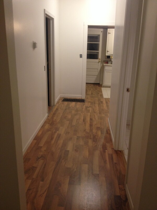 Foto del edificio - 1021 W Howe St