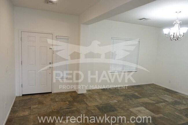 Building Photo - Spacious Four Bedroom, Two Bathroom East M...