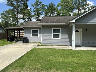 Building Photo - 10745 Highway 12